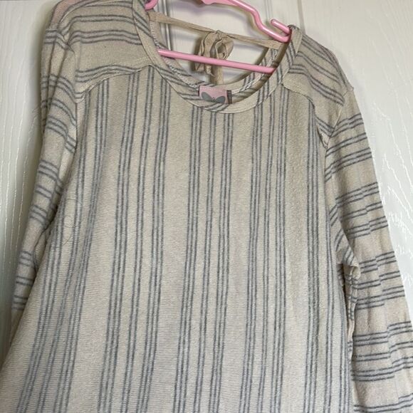 🌟B1G1 free For all seasons long sleeve top size xl - Picture 2 of 4